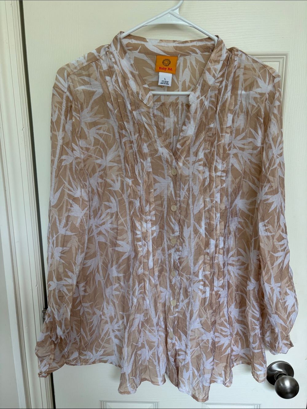 Ruby Rd. Beige and White Leaf-Print Pintuck Button Blouse